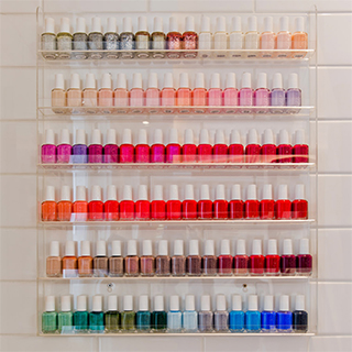 Signature Manicure at OSLO image